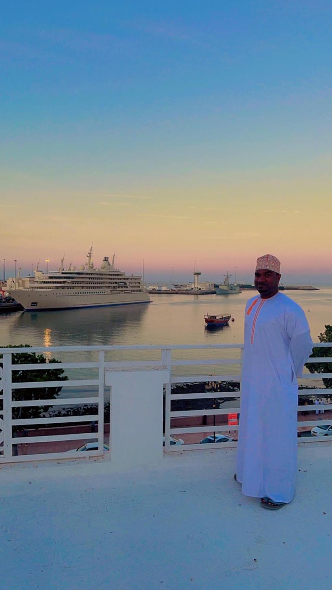 Muttrah Souq And Sea View Apartman Maszkat Kültér fotó