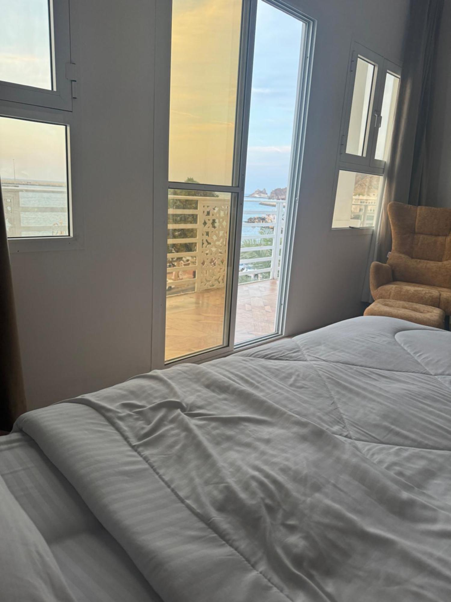Muttrah Souq And Sea View Apartman Maszkat Kültér fotó