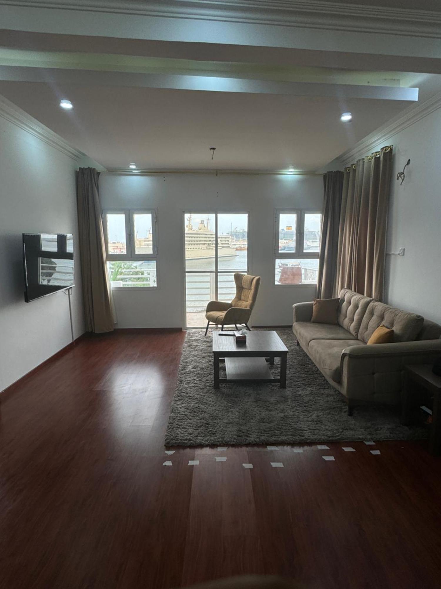 Muttrah Souq And Sea View Apartman Maszkat Kültér fotó