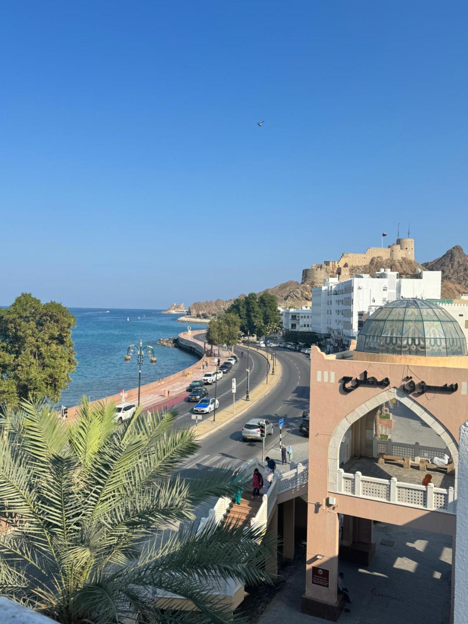 Muttrah Souq And Sea View Apartman Maszkat Kültér fotó