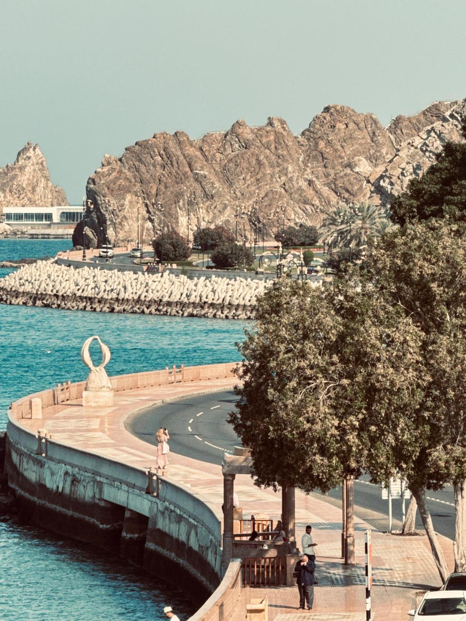 Muttrah Souq And Sea View Apartman Maszkat Kültér fotó